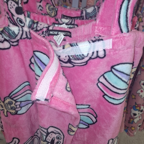 SOLD ON ANOTHER PLATFORM Woman's soft wrap towel or Sleep robe - Picture 2 of 5